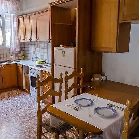 Ev Zin Dafnonas Apartmán Leonídion